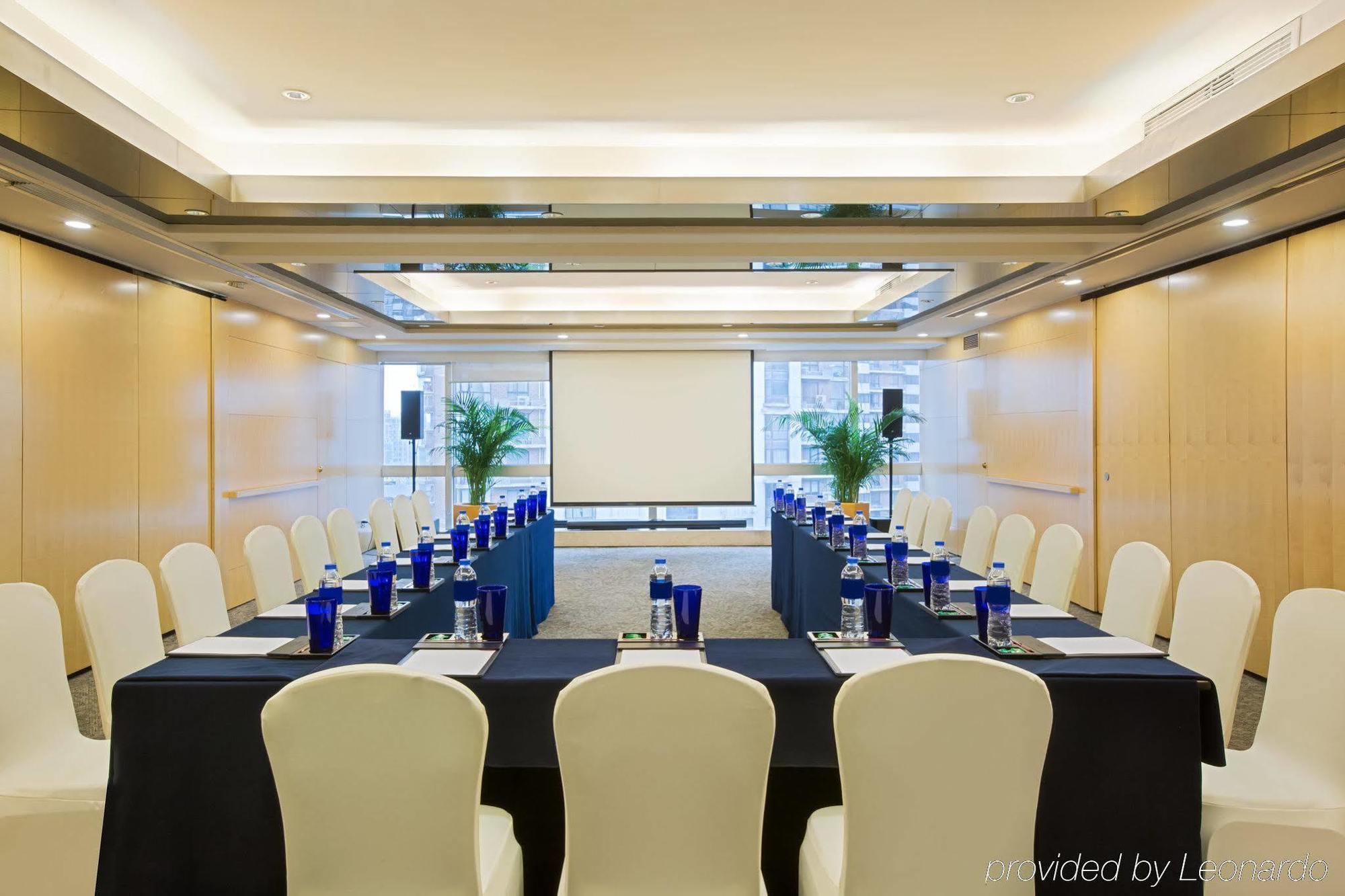 Crowne Plaza Nanjing Hotels & Suites Dış mekan fotoğraf