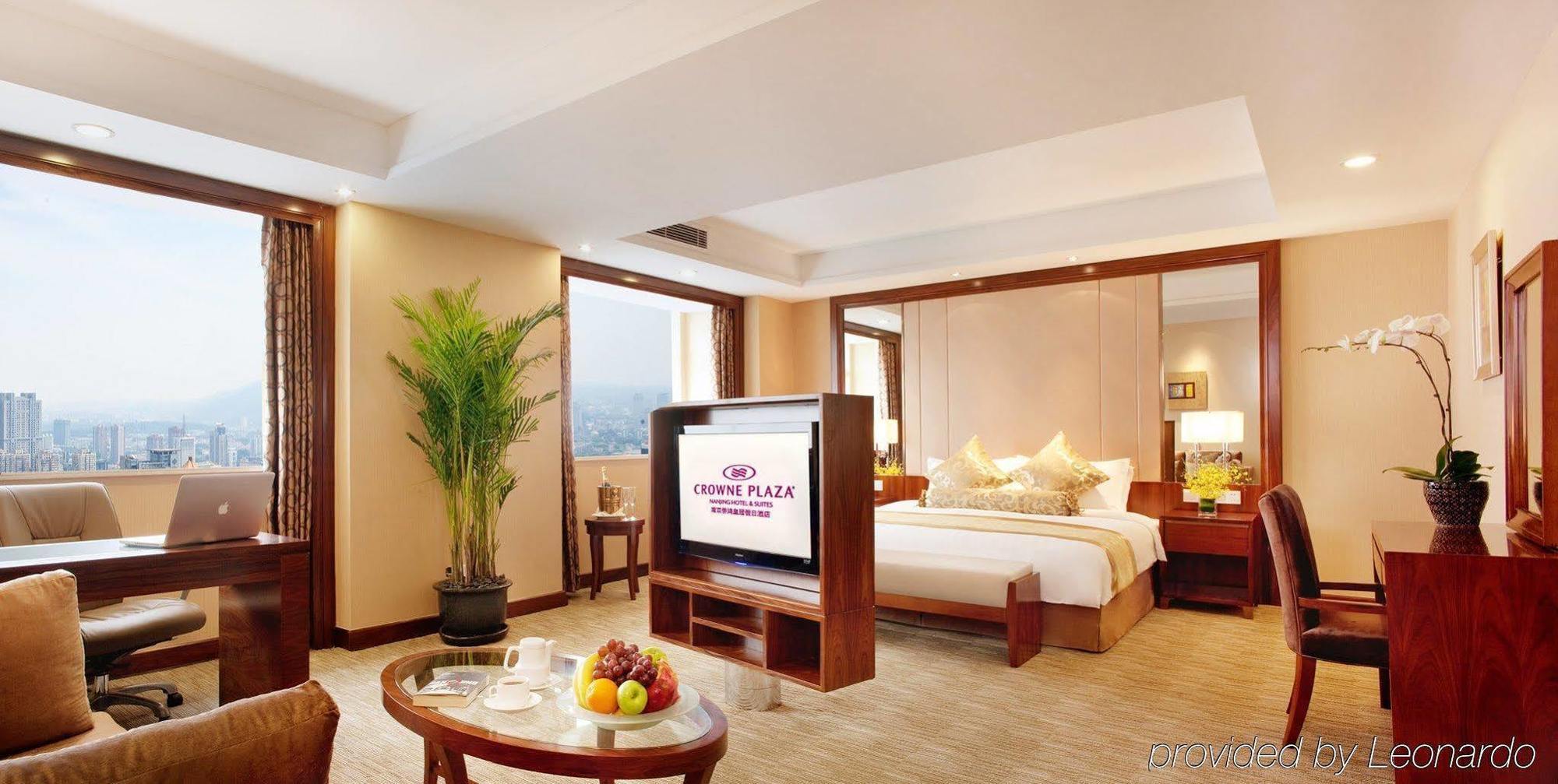Crowne Plaza Nanjing Hotels & Suites Dış mekan fotoğraf